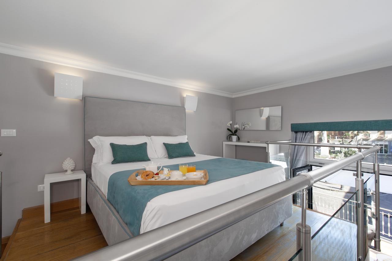 La Piazzetta Guest House Соренто Екстериор снимка