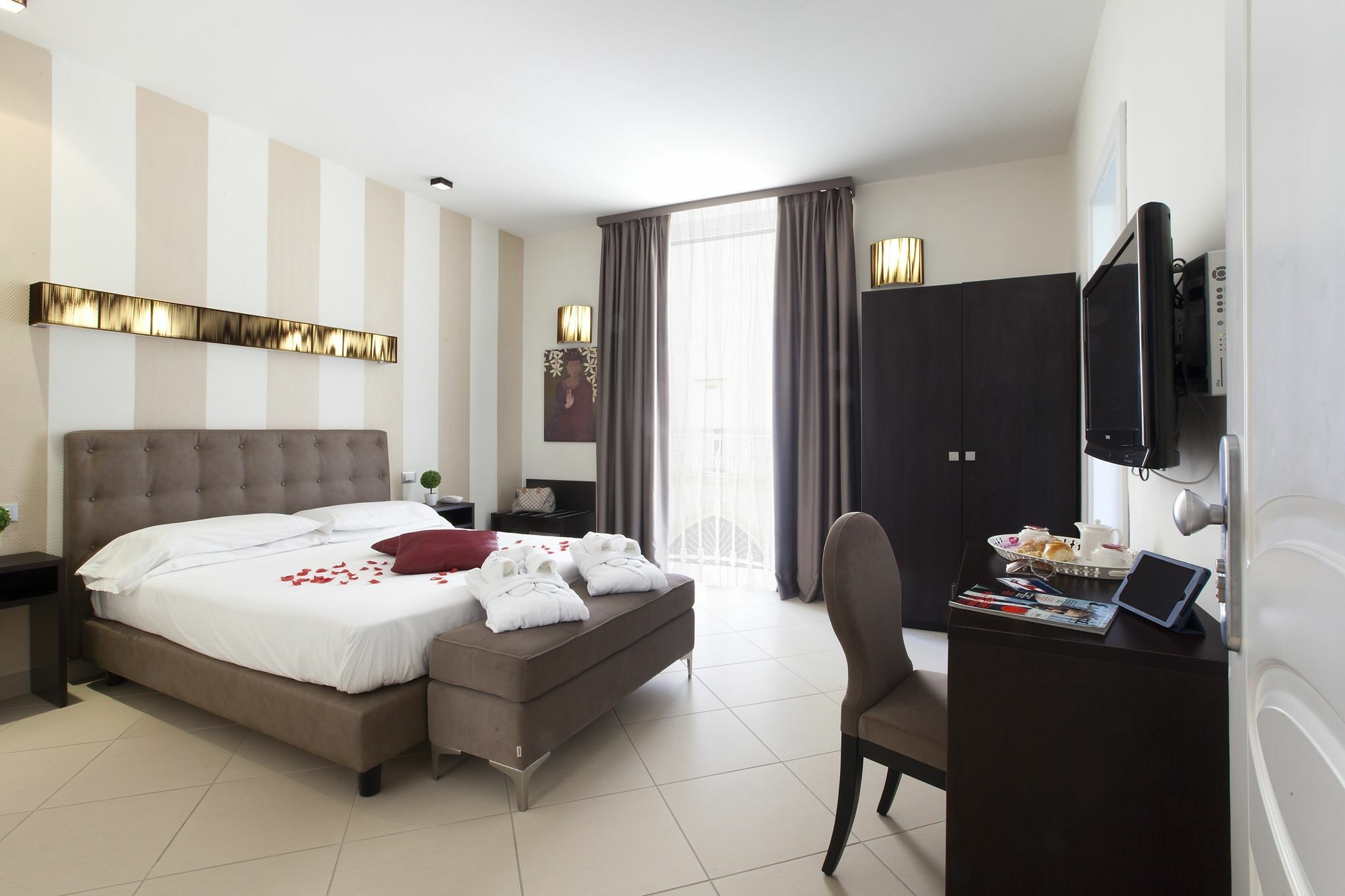 La Piazzetta Guest House Соренто Екстериор снимка