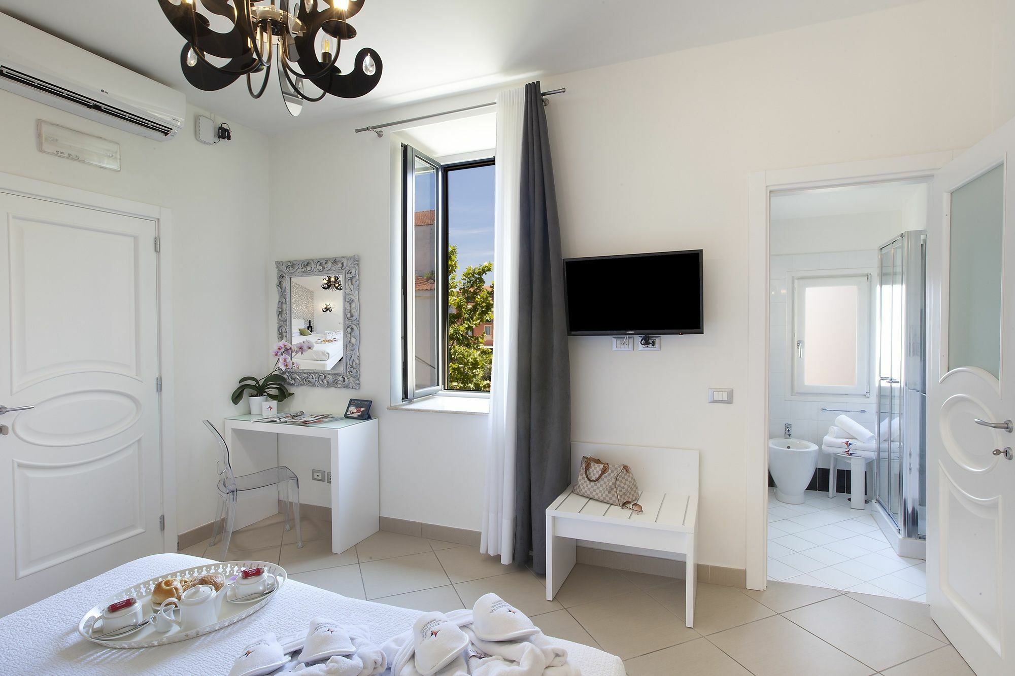 La Piazzetta Guest House Соренто Екстериор снимка